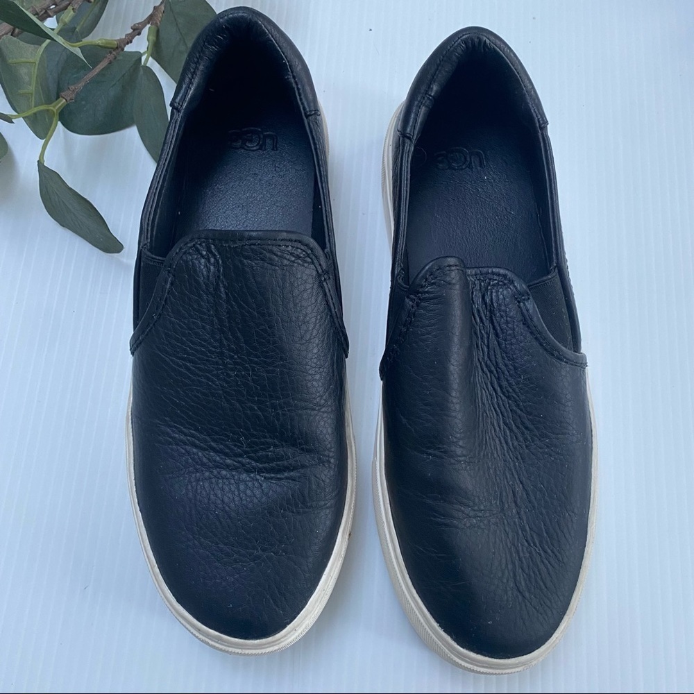 UGG- Women’s Black Jass Slip Ons Size 8